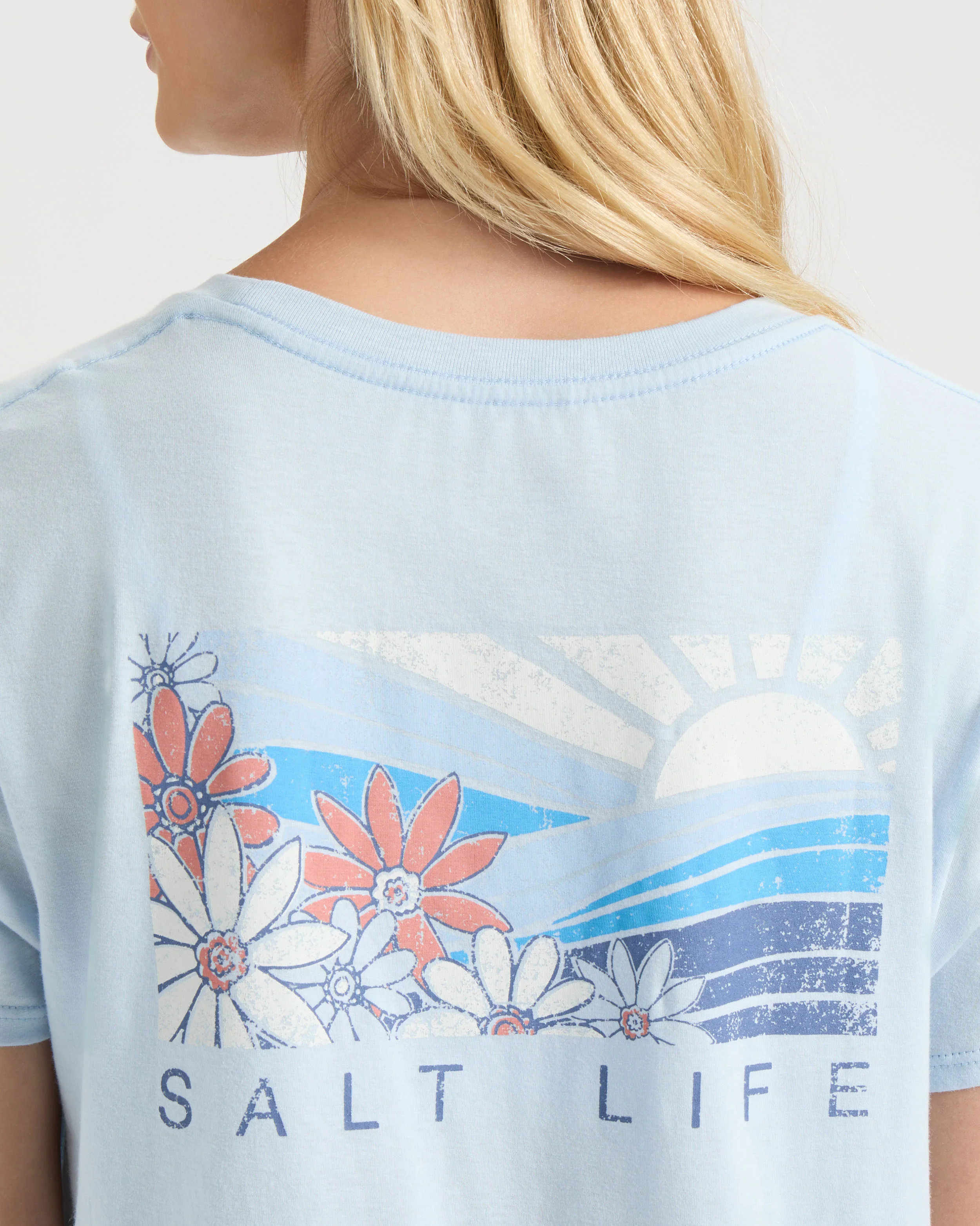 Women's Daisy Wave Short Sleeve Shirt - Image 5
