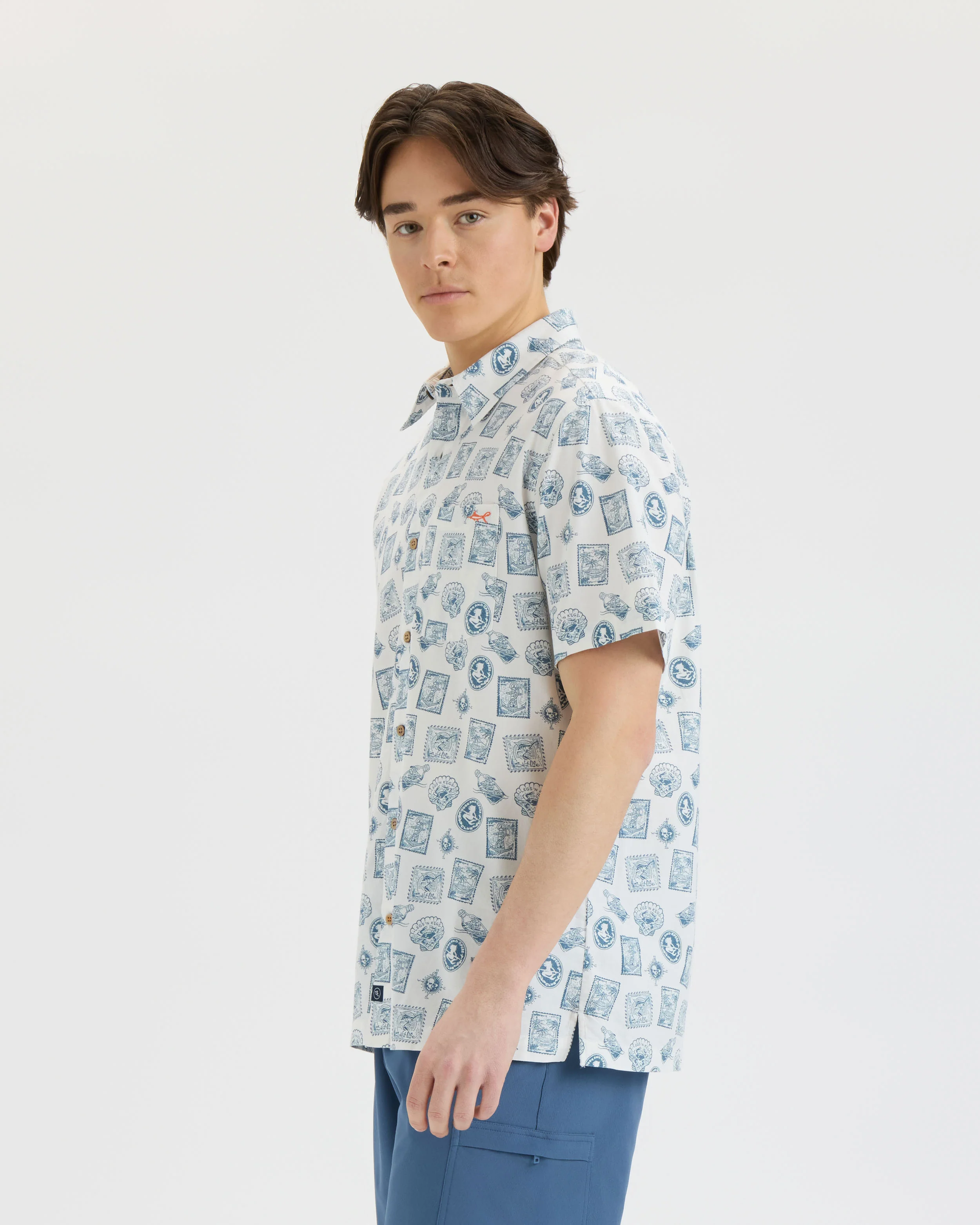 Men’s Voyager’s Stamps Performance Woven Shirt - Image 3
